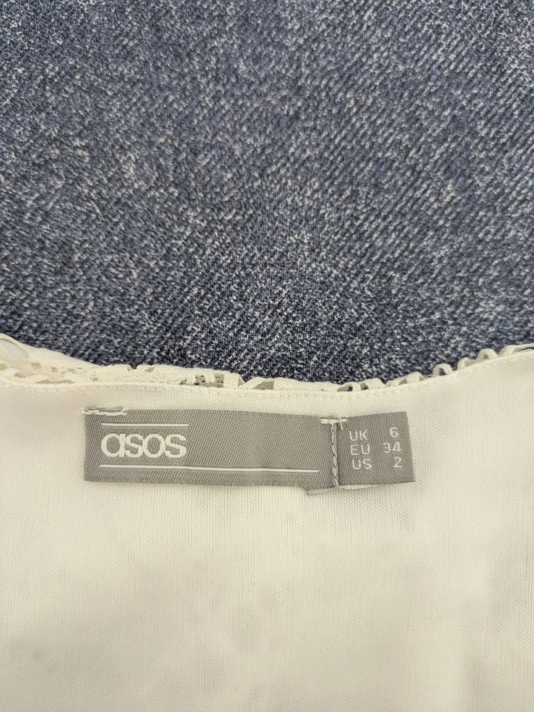 Short conjunto de renda Asos tamanho XS – photo 4